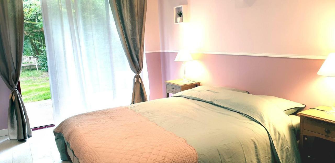 Au Clos Du Coteau, Chambres D'Hotes Crotelles Екстериор снимка