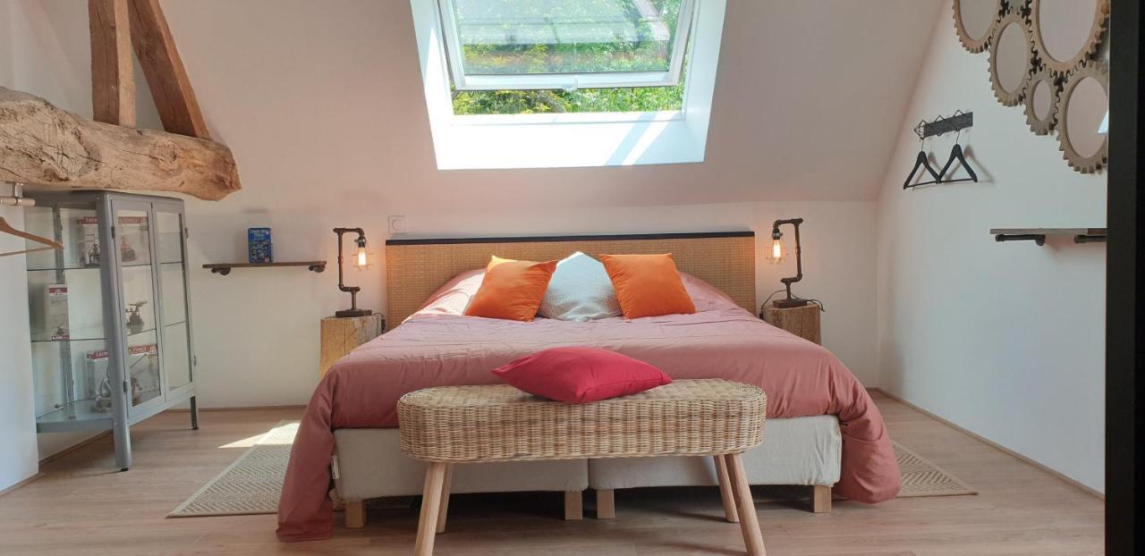 Au Clos Du Coteau, Chambres D'Hotes Crotelles Екстериор снимка